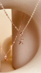 Minimal Starfish Necklace with Sitara Chain - Octonov 