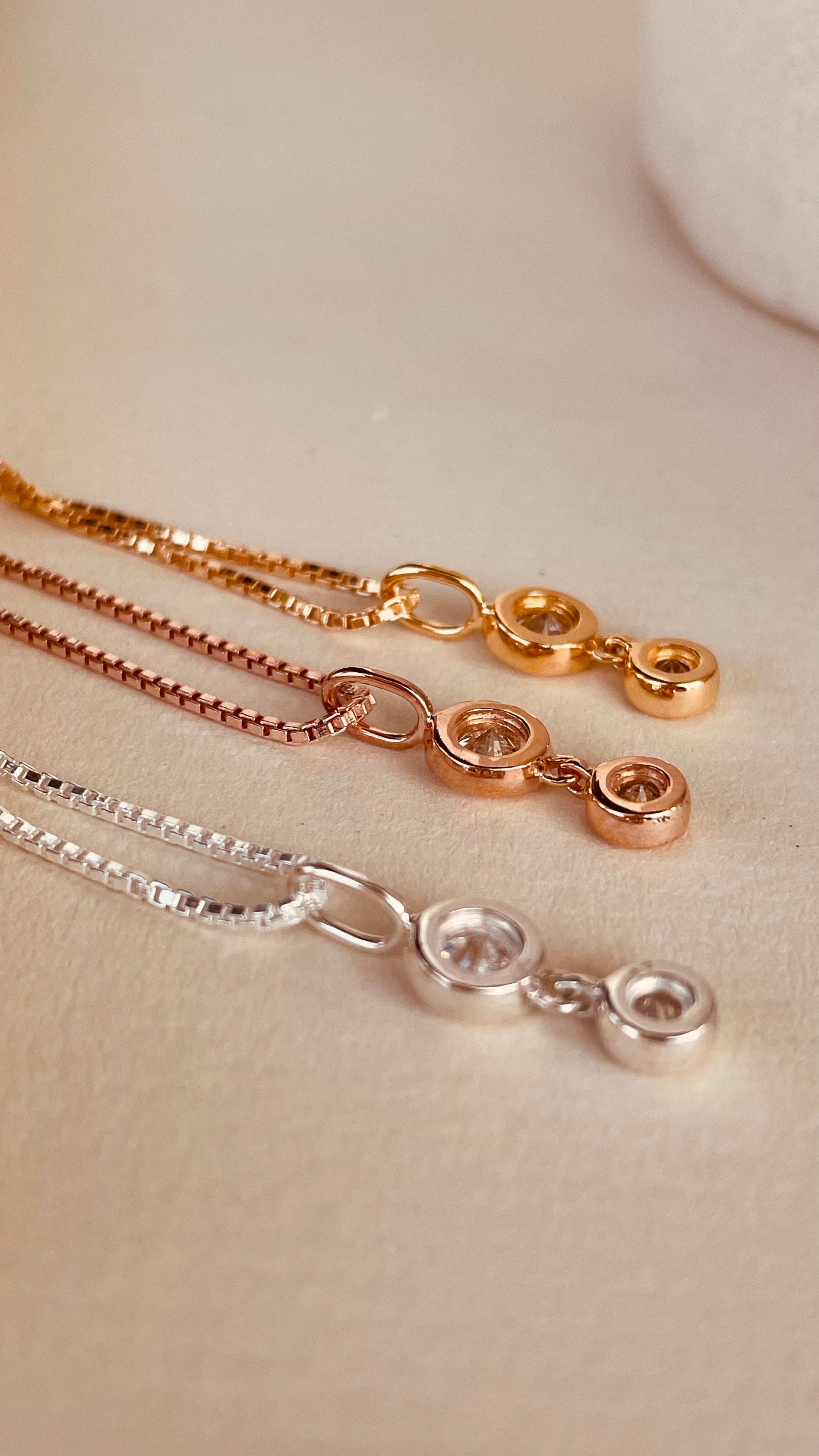 Minimal Double Drop Dangling Necklace with Box Chain - Octonov 