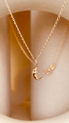 Crescent Moon Necklace with Cable Chain - Octonov 