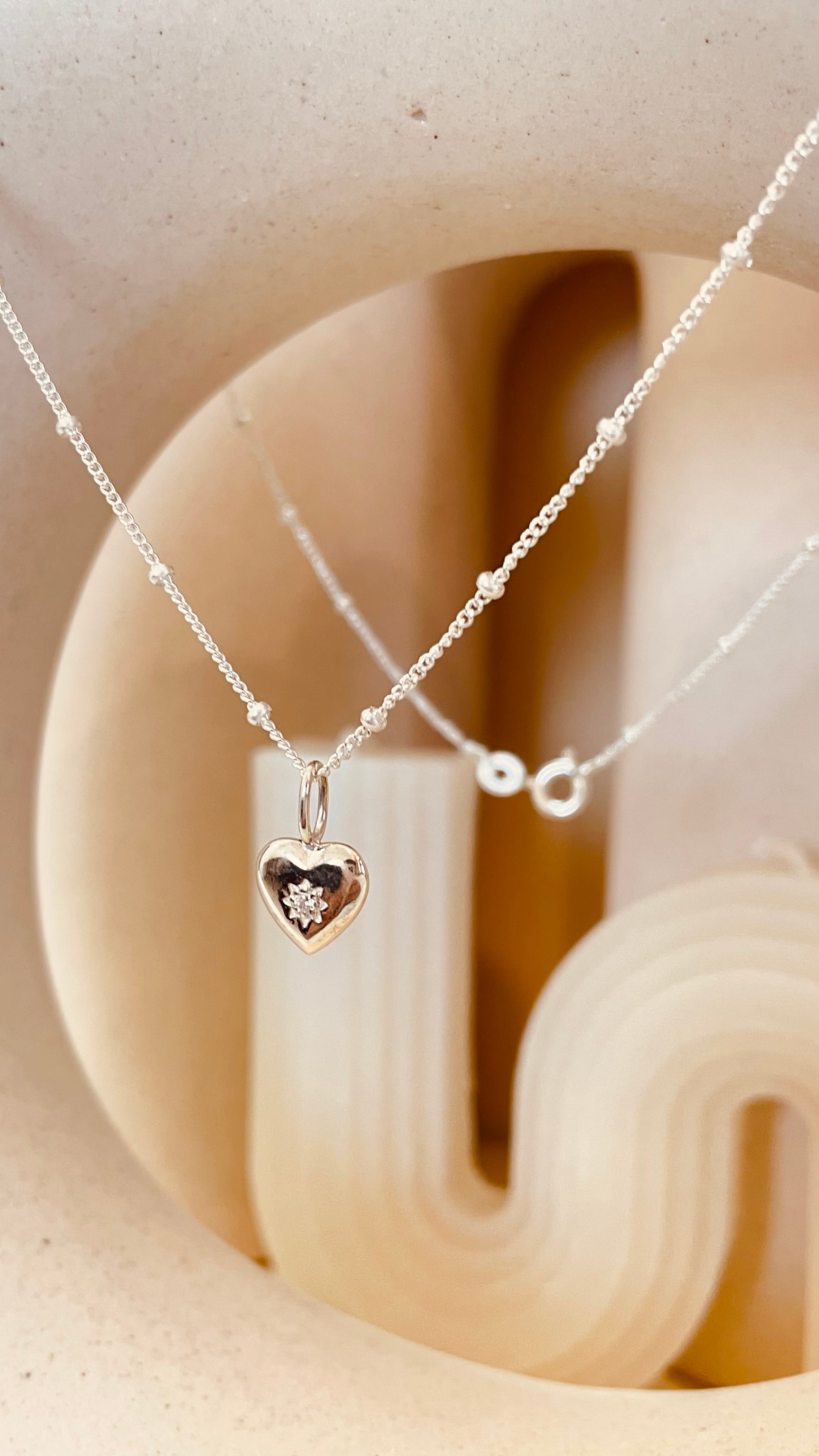 Vintage Heart Satellite Necklace with Satellite Chain - Octonov 