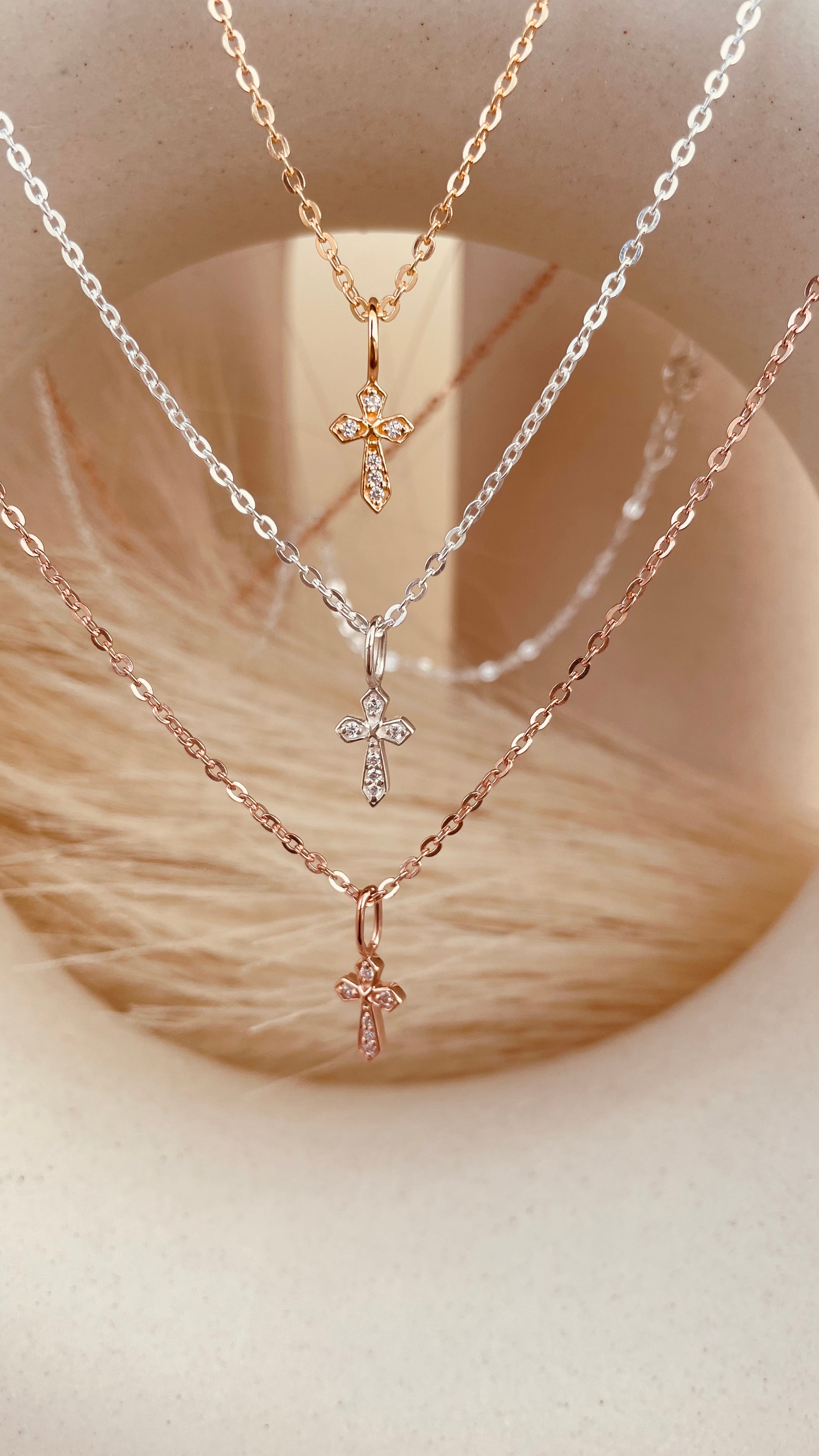 Dainty Token of Faith Necklace with Sitara Chain - Octonov 