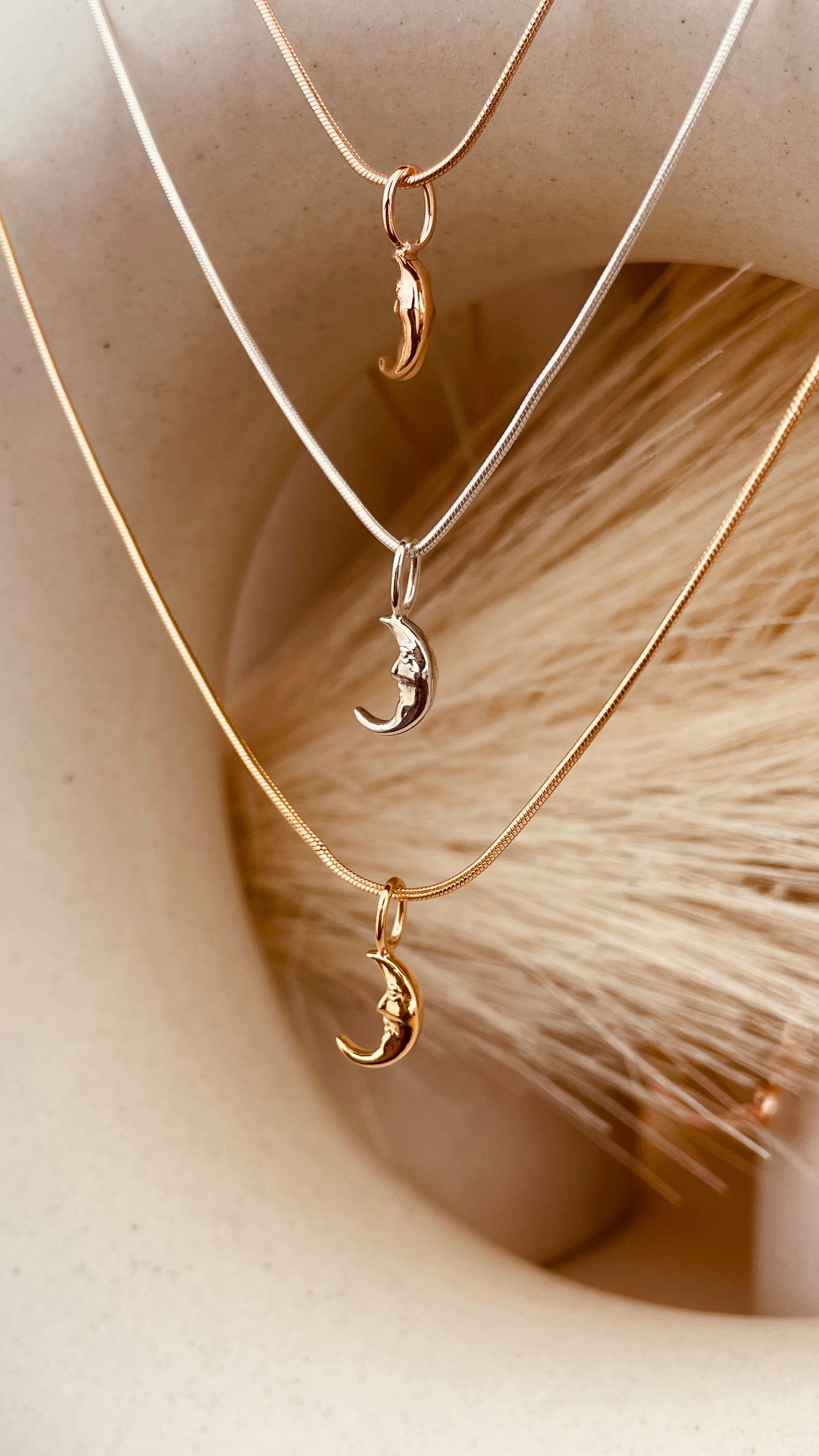 Crescent Moon Necklace with Snake Chain - Octonov 