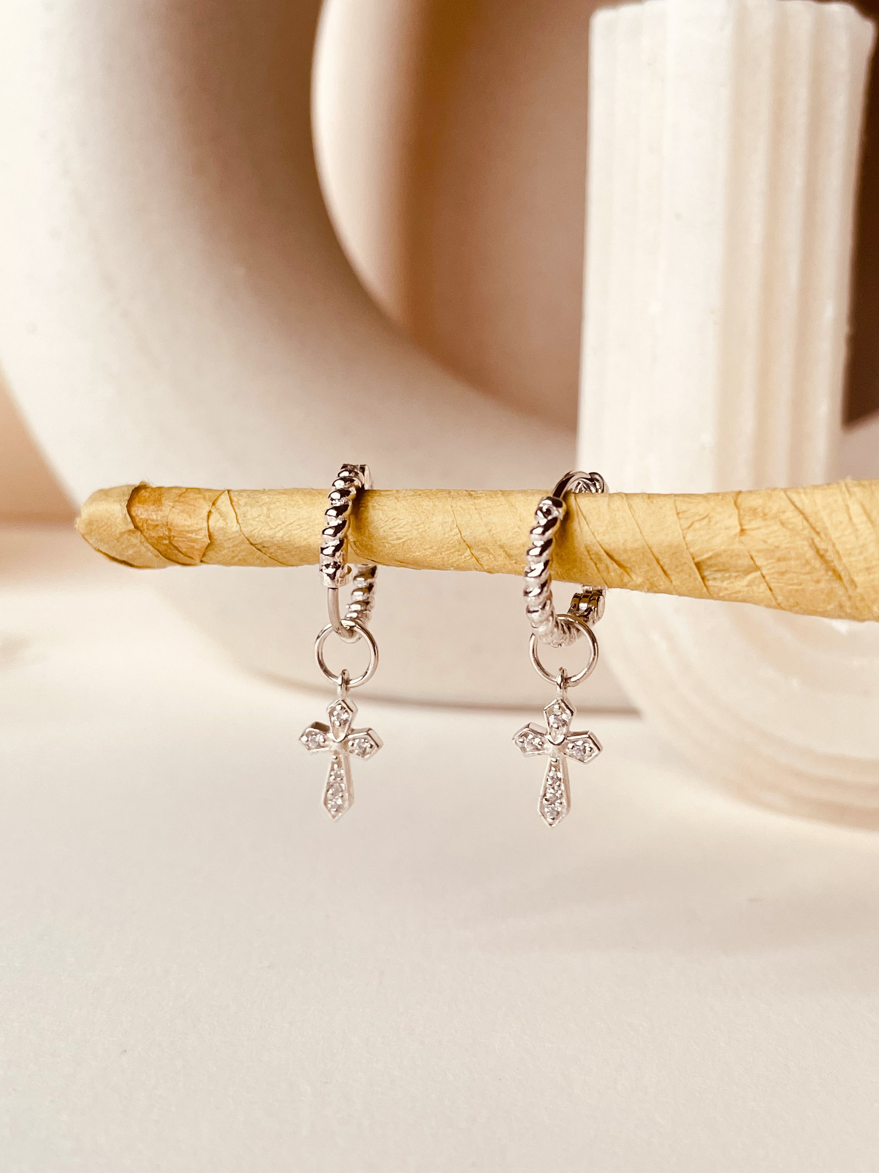 Token of Faith with Twisted Hoops - Octonov 