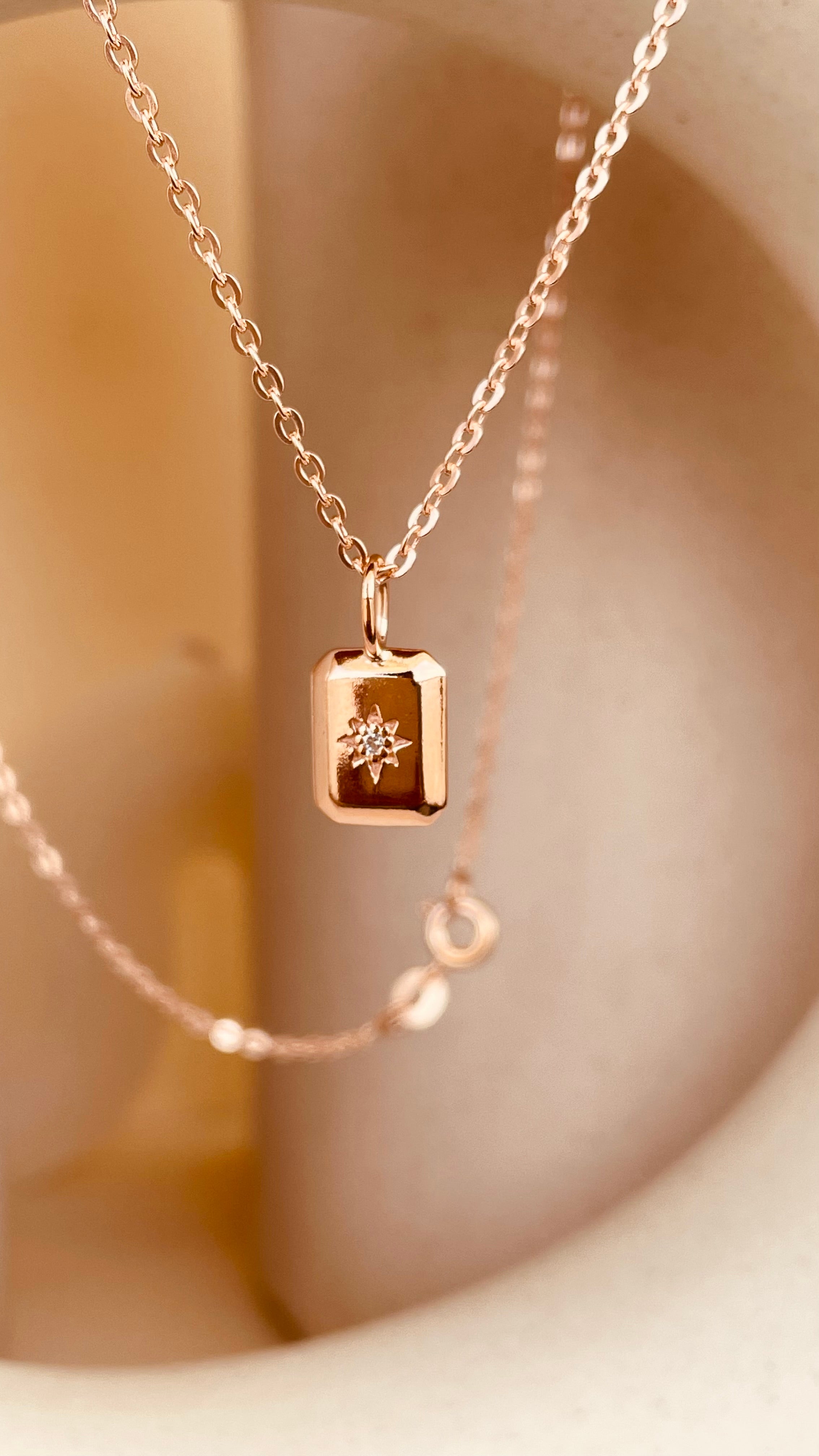 Dainty North Star Necklace with Sitara Chain - Octonov 